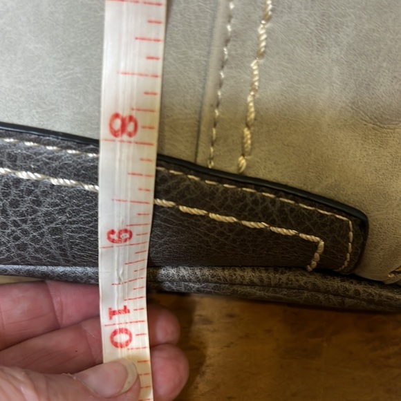 B.O.C. Grey on grey boho purse - Picture 10 of 13